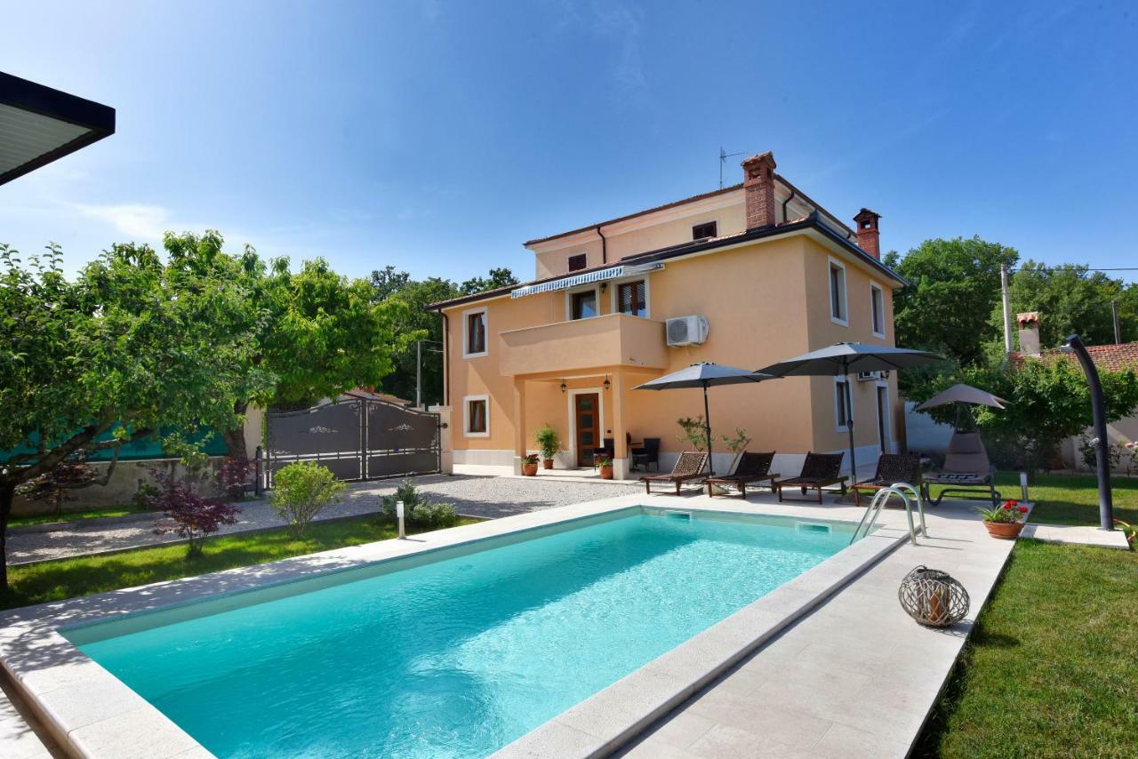 Villa Aromatica ヴィジナダ エクステリア 写真