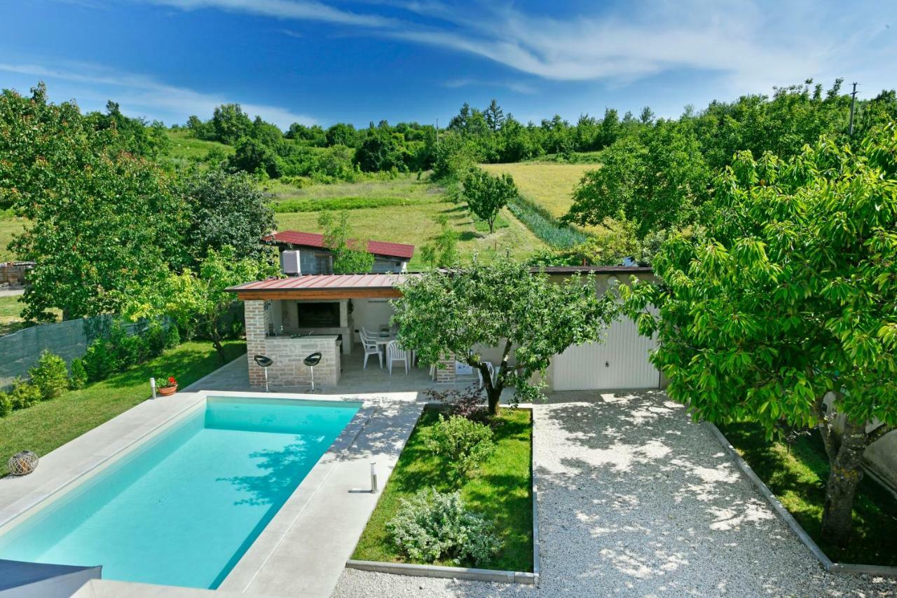 Villa Aromatica ヴィジナダ エクステリア 写真